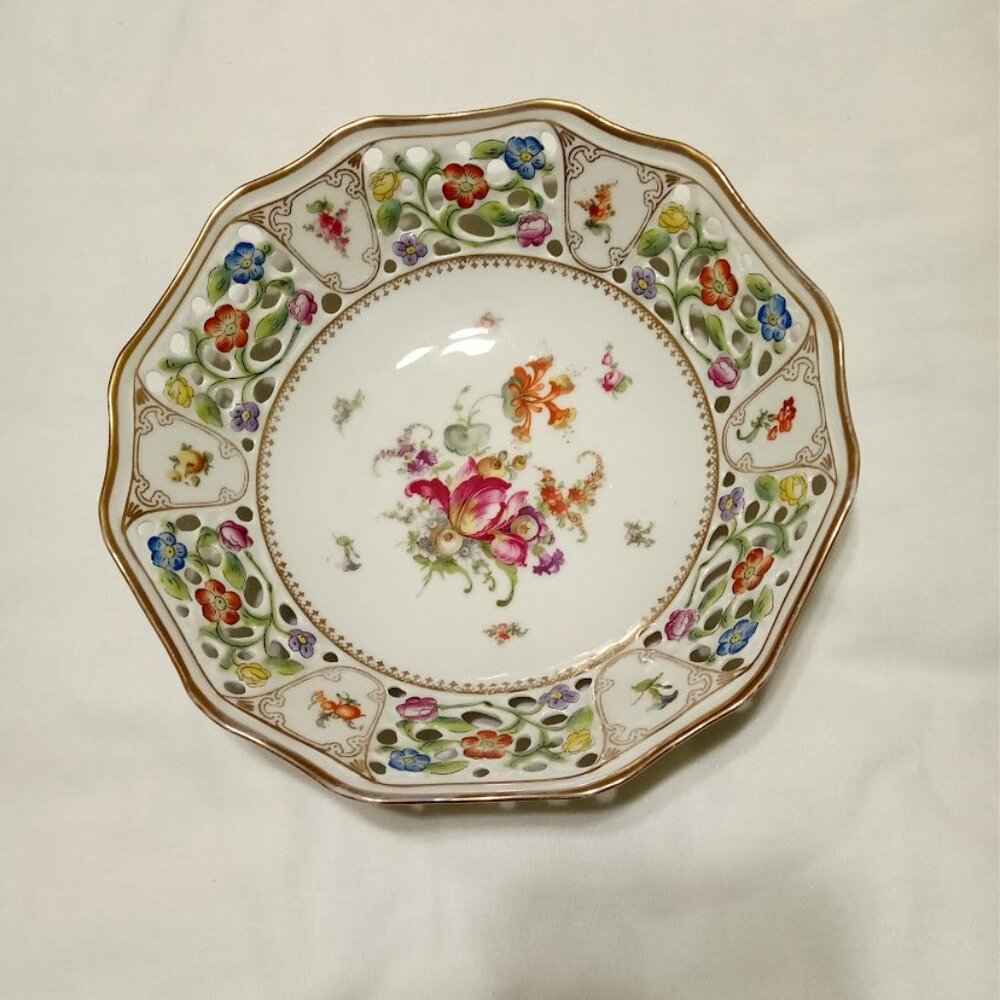 Porcelain Round Floral Bowl With Gold Trim Victoria Czechoslovakia